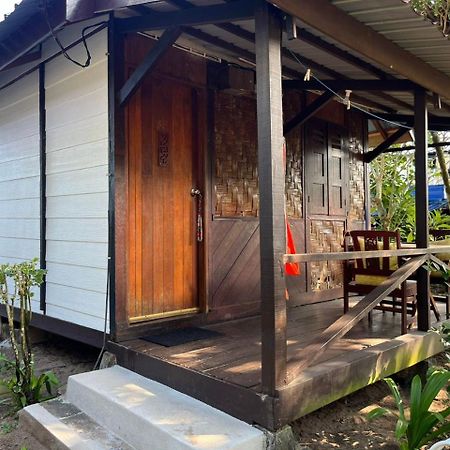 The Station Tioman Hotel Kampong Ayer Batang ภายนอก รูปภาพ