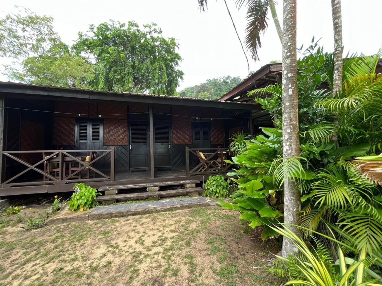 The Station Tioman Hotel Kampong Ayer Batang ภายนอก รูปภาพ
