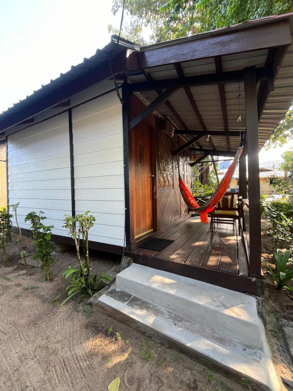 The Station Tioman Hotel Kampong Ayer Batang ภายนอก รูปภาพ