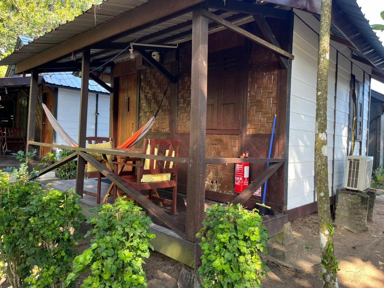 The Station Tioman Hotel Kampong Ayer Batang ภายนอก รูปภาพ